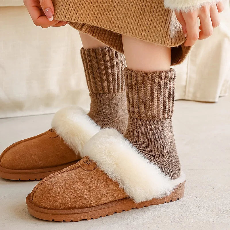 Thickly-Lined and Warm Circular Knit Woman Socks